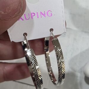 Ping Elegant Silver Patterned Hoop Earrings